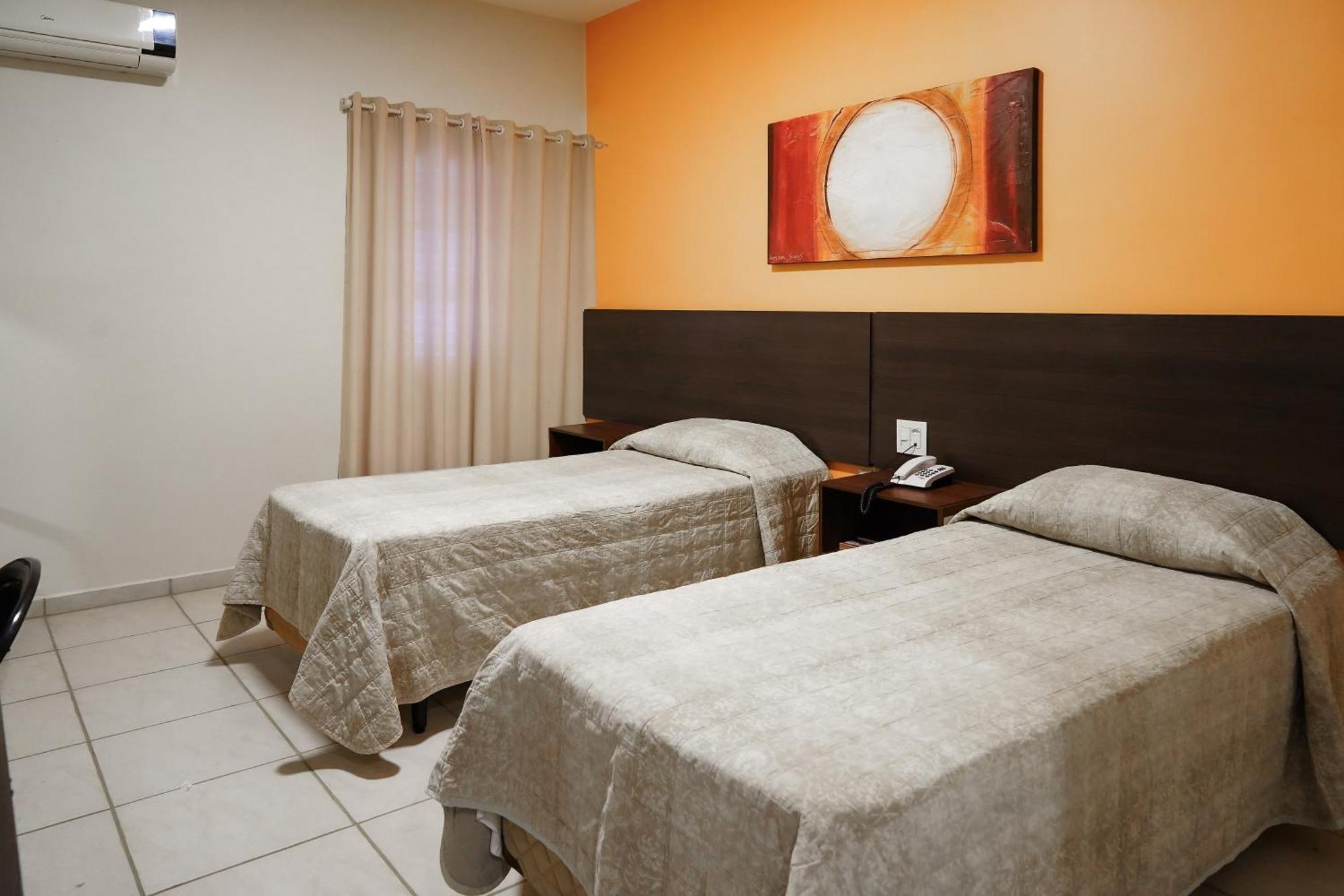 Attie Park Hotel Uberlândia Екстериор снимка